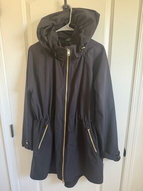 Athleta Black Misty jacket  with Gold Zippers